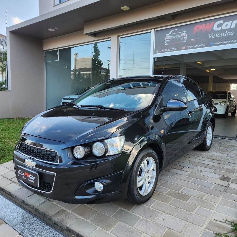 sonic 1.6 lt sedan 16v flex 4p automatico 2013 bento goncalves
