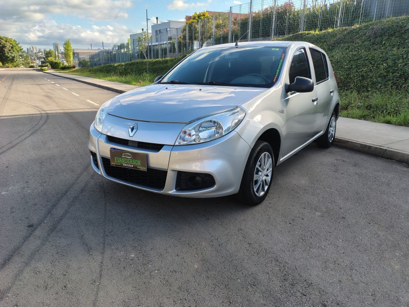 sandero 1.0 authentique 16v flex 4p manual 2012 caxias do sul