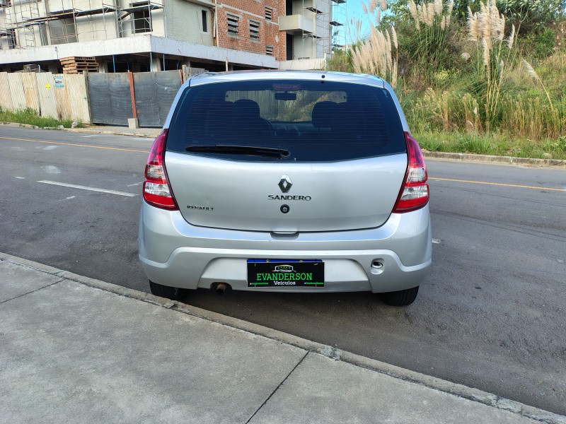 SANDERO 1.0 AUTHENTIQUE 16V FLEX 4P MANUAL - 2012 - CAXIAS DO SUL