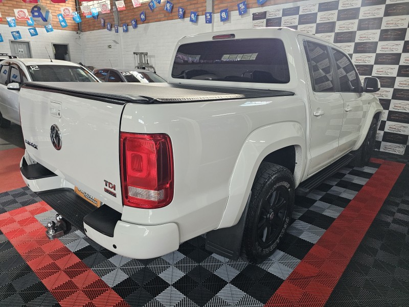 AMAROK 2.0 TRENDLINE 4X4 CD 16V TURBO INTERCOOLER DIESEL 4P MANUAL - 2013 - CAXIAS DO SUL