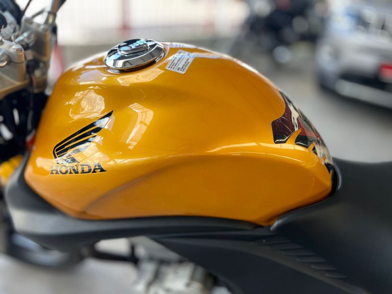 CB 300R ABS - 2011 - CAXIAS DO SUL