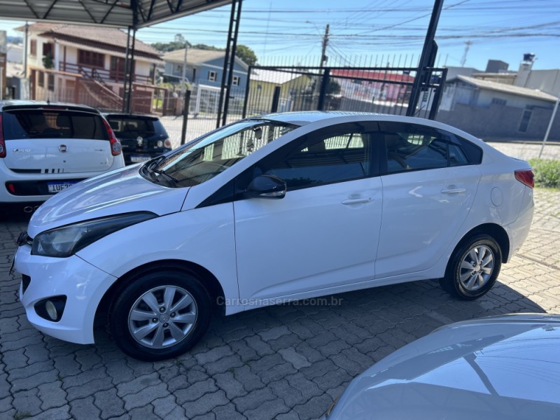HB20S 1.0 COMFORT PLUS 12V FLEX 4P MANUAL - 2014 - CAXIAS DO SUL