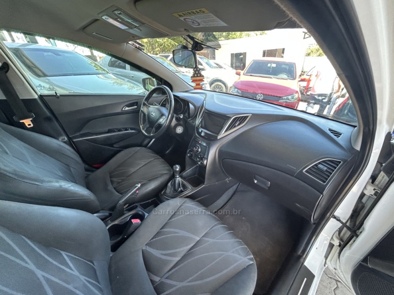 HB20S 1.0 COMFORT PLUS 12V FLEX 4P MANUAL - 2014 - CAXIAS DO SUL