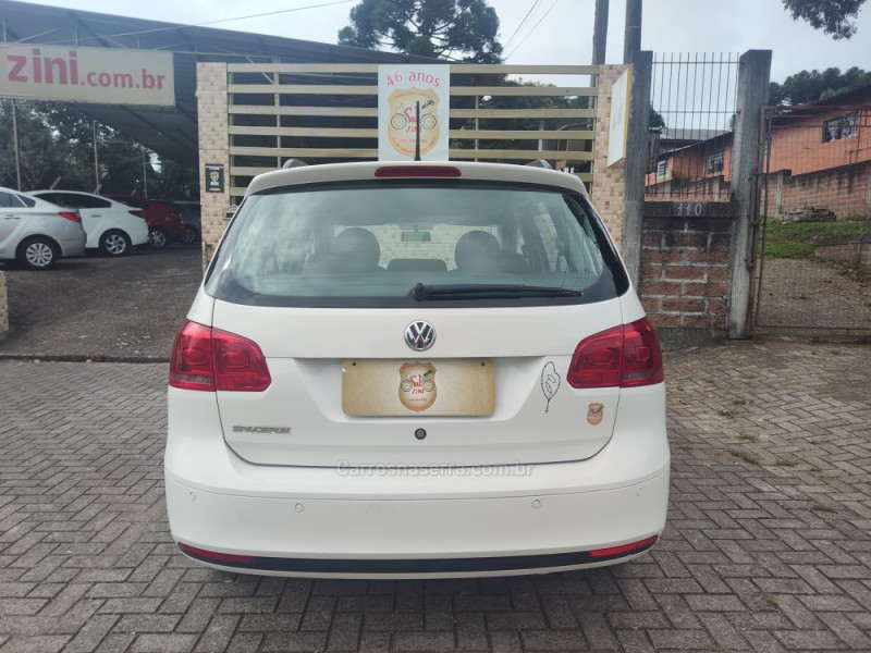 SPACEFOX 1.6 MI TREND 8V FLEX 4P MANUAL - 2014 - CANELA