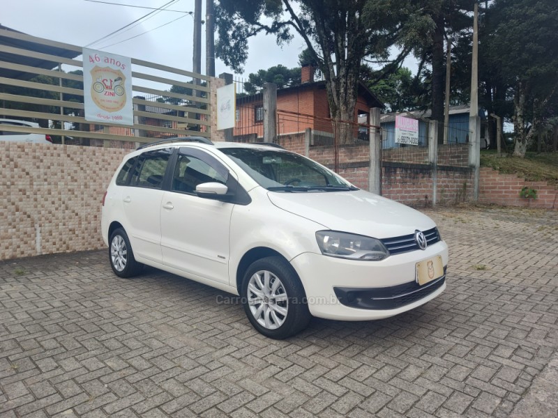 SPACEFOX 1.6 MI TREND 8V FLEX 4P MANUAL - 2014 - CANELA