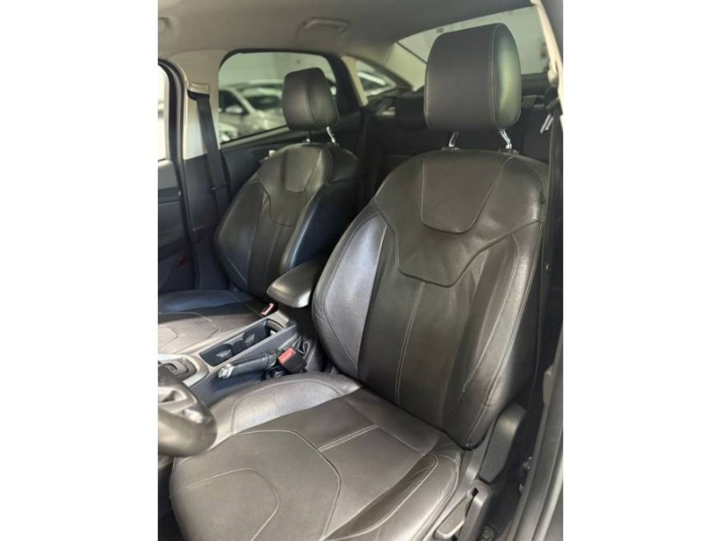 FOCUS 2.0 SE 16V FLEX 4P AUTOMÁTICO - 2016 - CAXIAS DO SUL