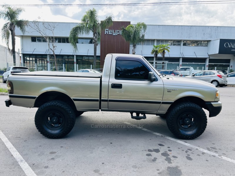 RANGER 2.3 XLS 4X2 CS 16V GASOLINA 2P MANUAL - 2006 - BENTO GONçALVES