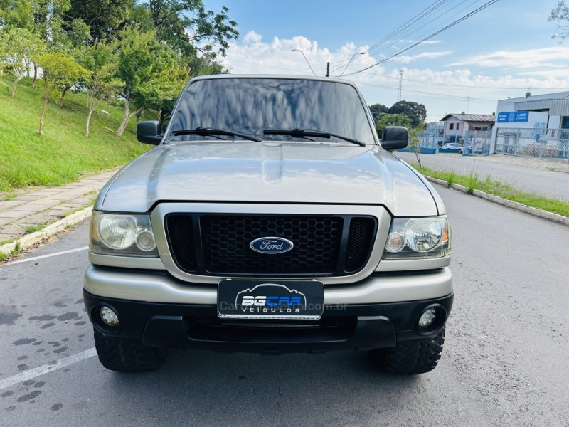 RANGER 2.3 XLS 4X2 CS 16V GASOLINA 2P MANUAL - 2006 - BENTO GONçALVES