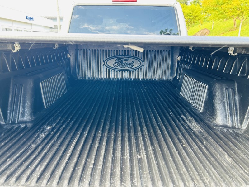 RANGER 2.3 XLS 4X2 CS 16V GASOLINA 2P MANUAL - 2006 - BENTO GONçALVES