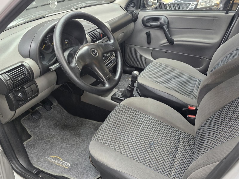 CLASSIC 1.0 MPFI LIFE 8V FLEX 4P MANUAL - 2009 - FARROUPILHA