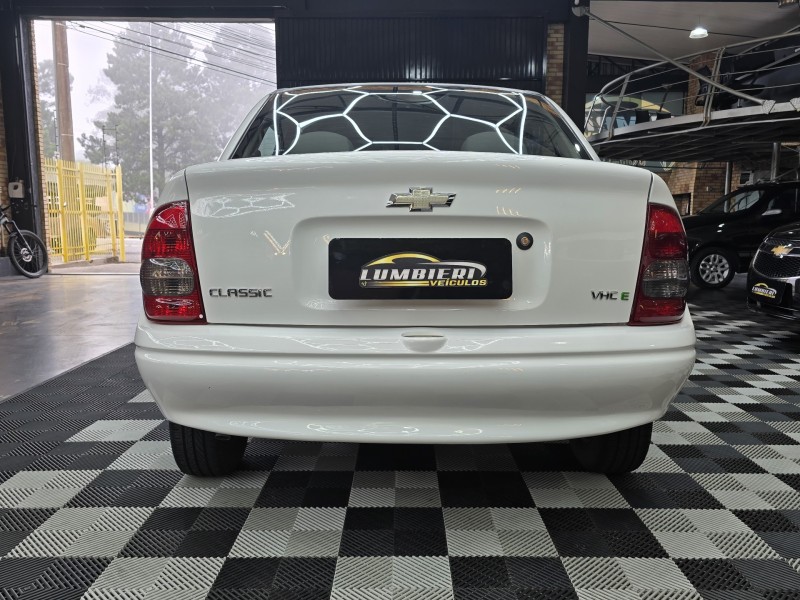 CLASSIC 1.0 MPFI LIFE 8V FLEX 4P MANUAL - 2009 - FARROUPILHA