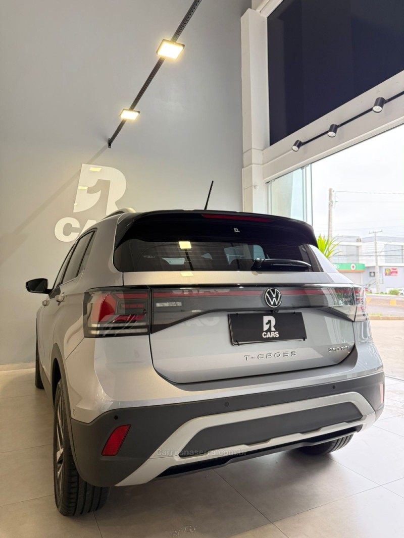 T-CROSS 1.4 HIGHLINE TSI 16V FLEX 4P AUTOMÁTICO - 2026 - LAJEADO