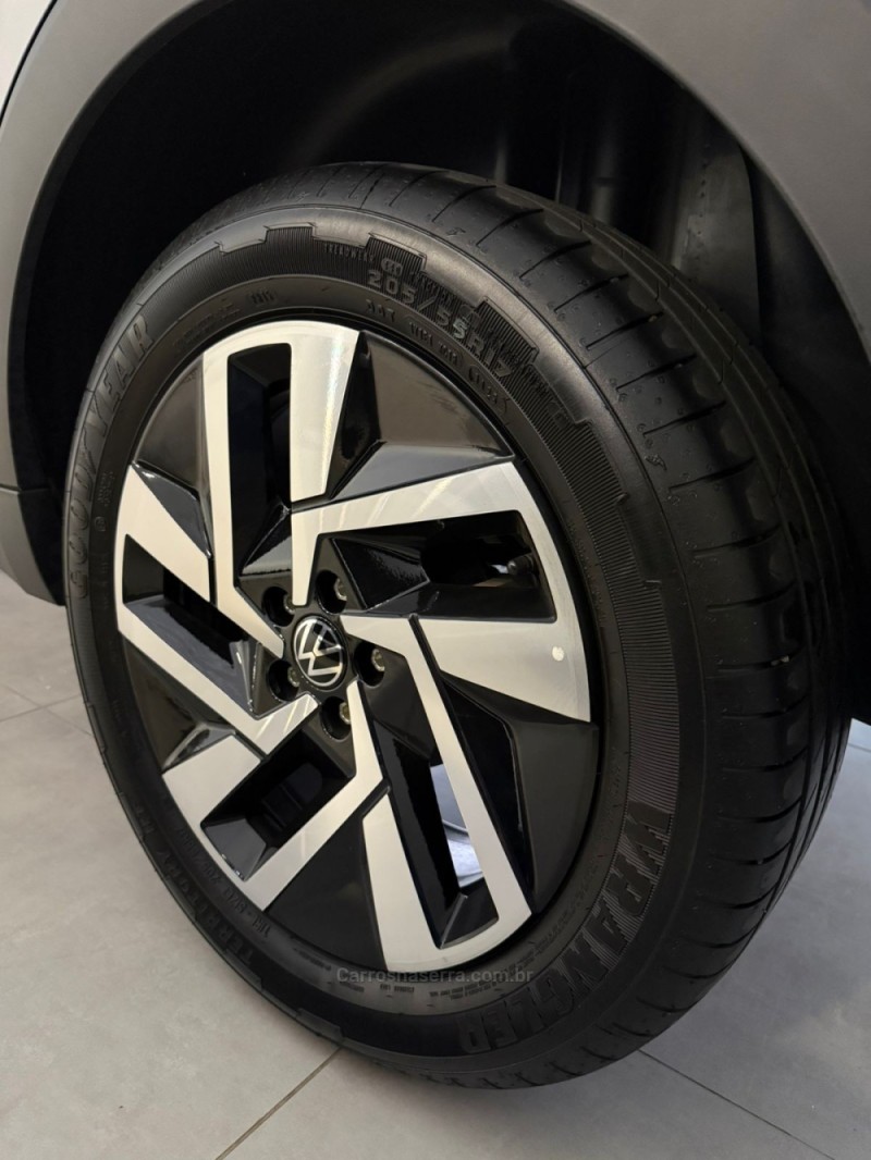 T-CROSS 1.4 HIGHLINE TSI 16V FLEX 4P AUTOMÁTICO - 2026 - LAJEADO