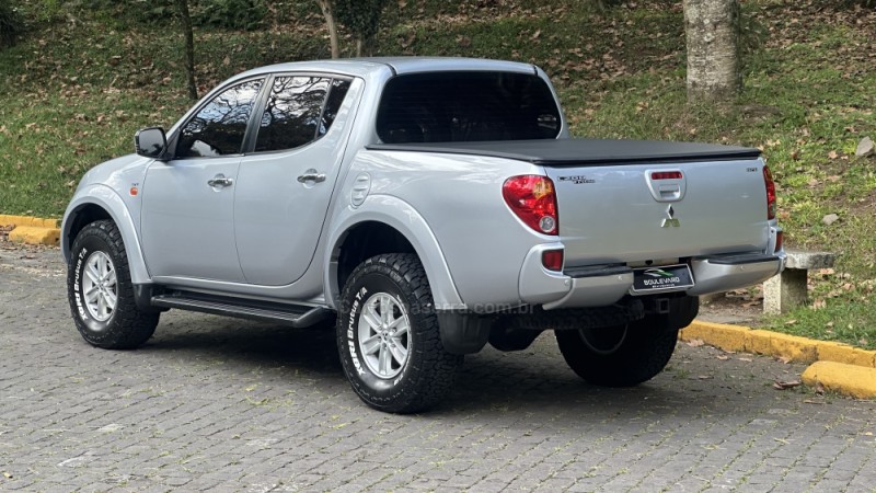 L200 TRITON 3.2 HPE 4X4 CD 16V TURBO INTERCOOLER DIESEL 4P MANUAL - 2009 - CAXIAS DO SUL