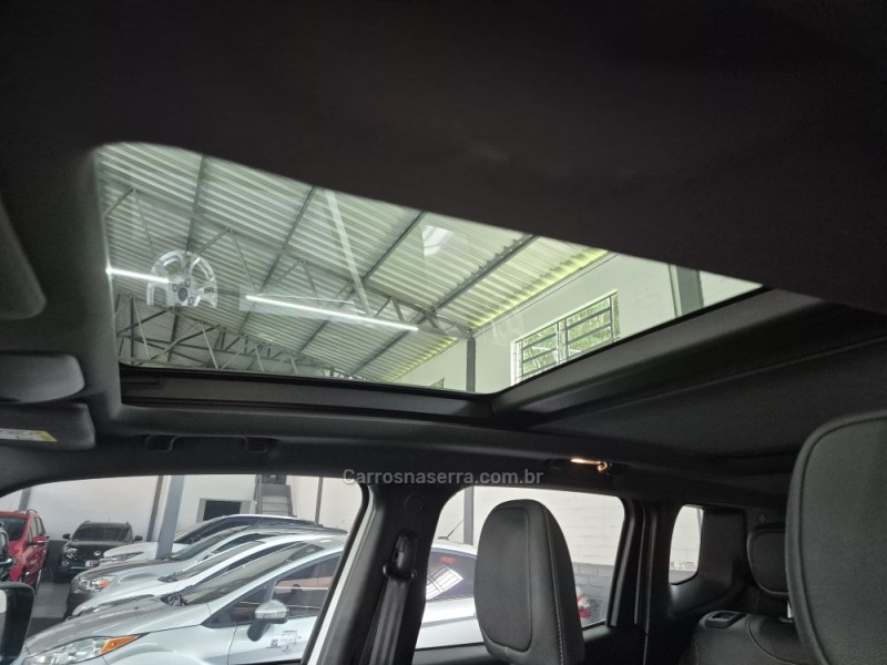 RENEGADE 1.3 S T270 16V TURBO FLEX 4X4 4P AUTOMÁTICO - 2022 - GARIBALDI