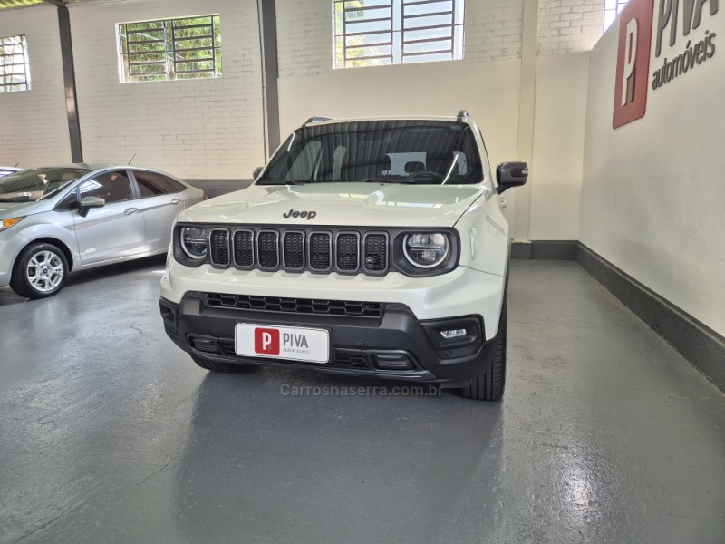 RENEGADE 1.3 S T270 16V TURBO FLEX 4X4 4P AUTOMÁTICO - 2022 - GARIBALDI