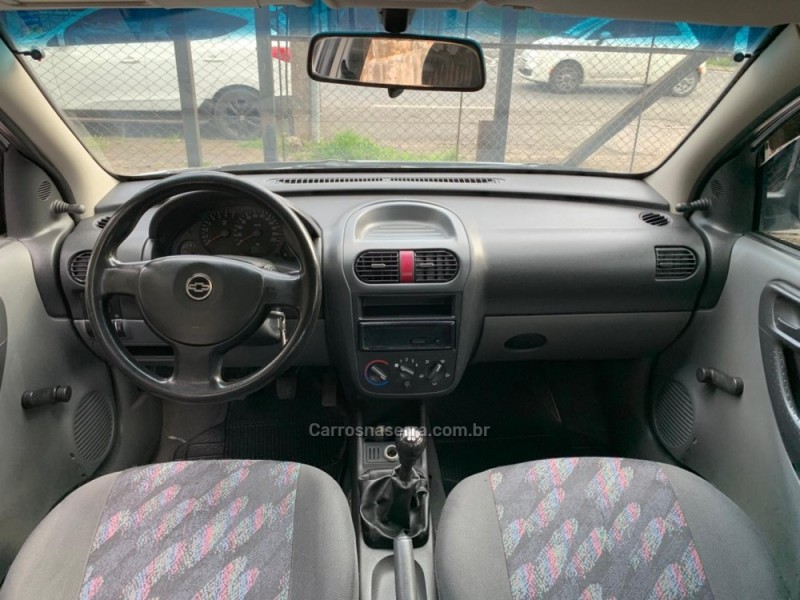 CORSA 1.0 MPFI JOY 8V FLEX 4P MANUAL - 2002 - CAXIAS DO SUL
