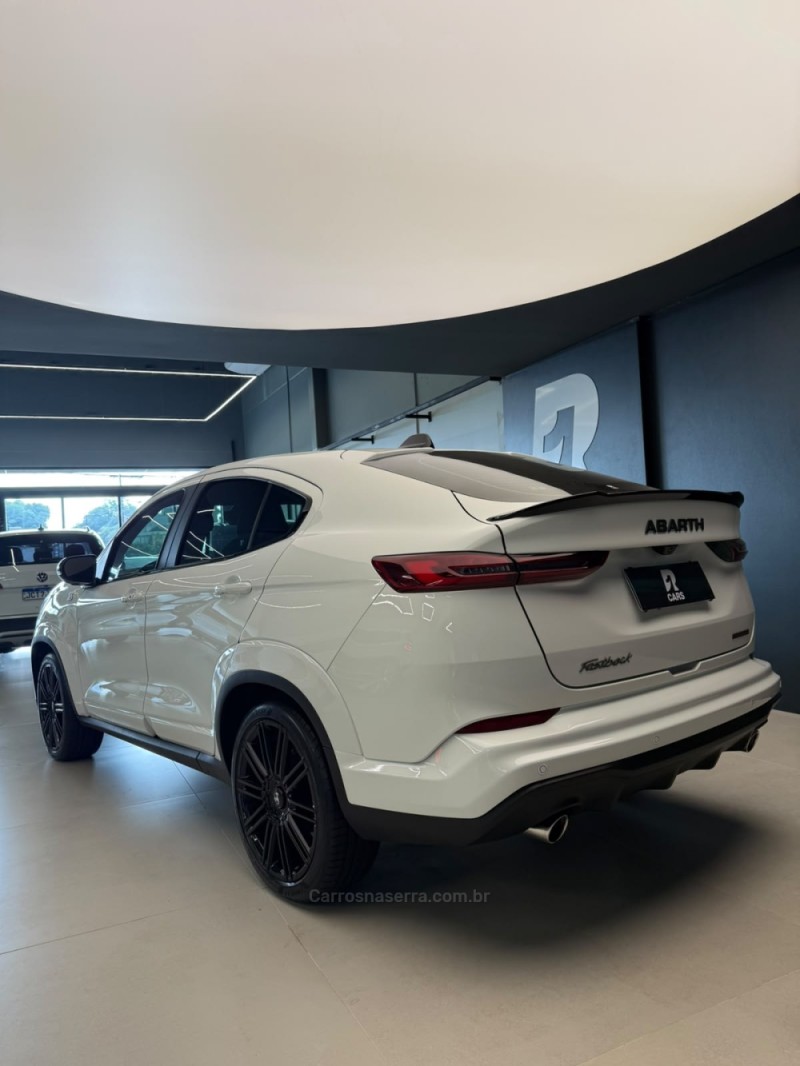 FASTBACK 1.3 ABARTH 270 TURBO FLEX 4P AUTOMÁTICO - 2026 - LAJEADO