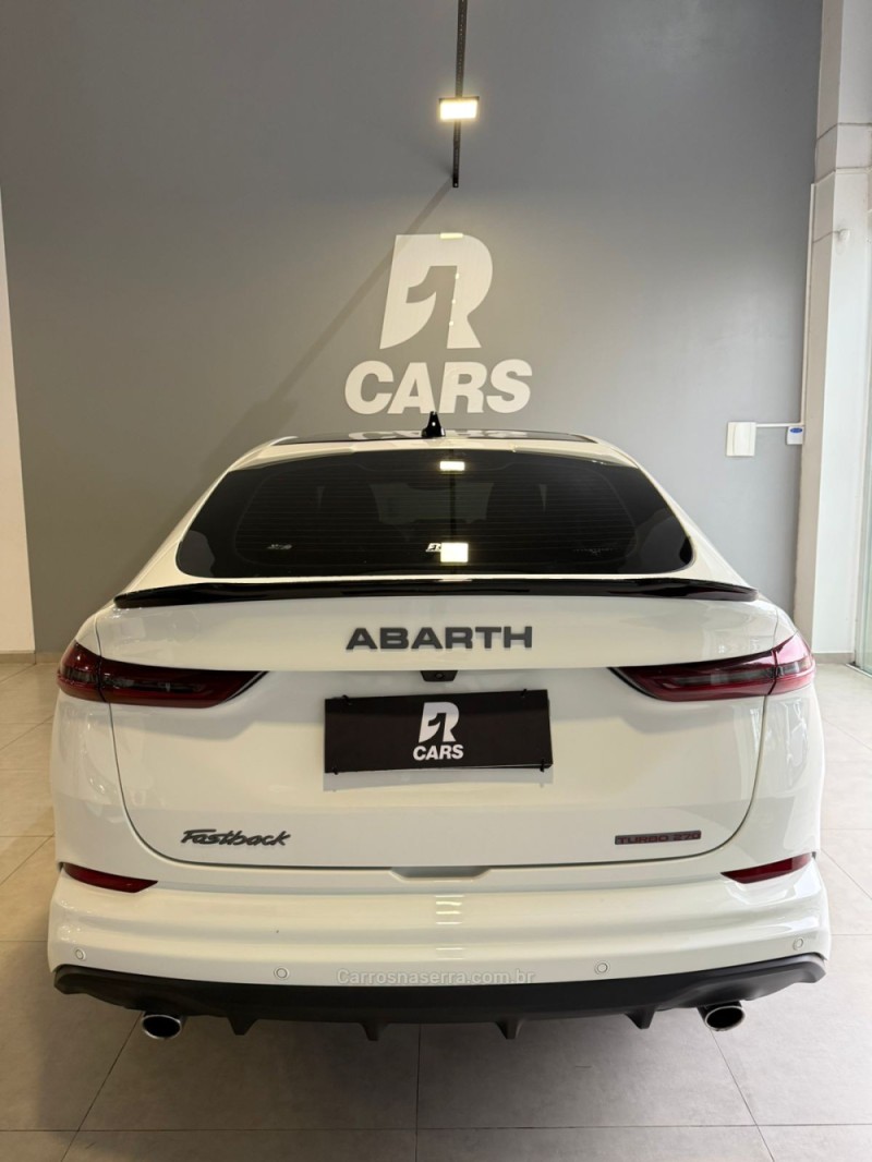 FASTBACK 1.3 ABARTH 270 TURBO FLEX 4P AUTOMÁTICO - 2026 - LAJEADO