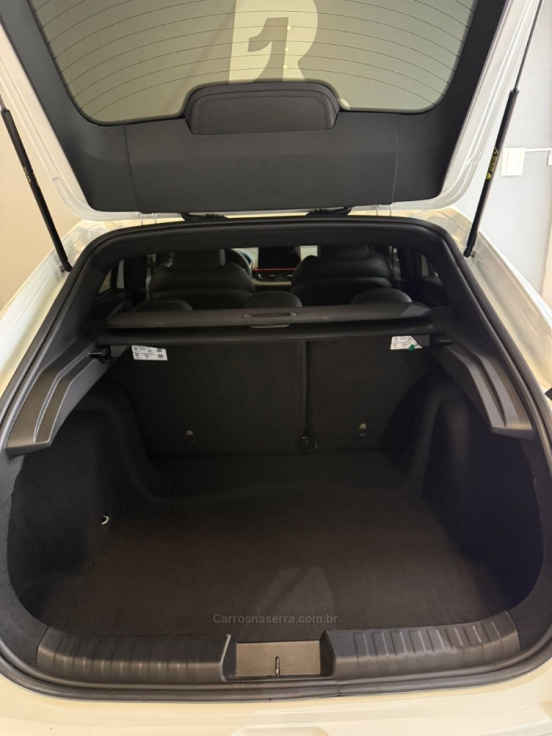 FASTBACK 1.3 ABARTH 270 TURBO FLEX 4P AUTOMÁTICO - 2026 - LAJEADO