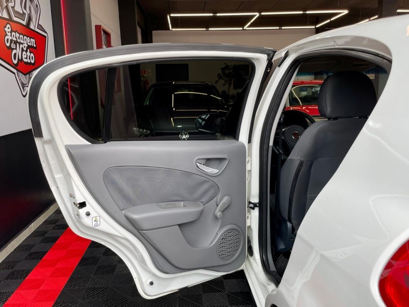 PALIO 1.0 MPI ATTRACTIVE 8V FLEX 4P MANUAL - 2014 - TEUTôNIA