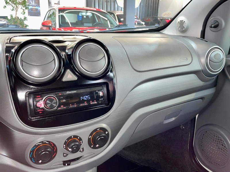 PALIO 1.0 MPI ATTRACTIVE 8V FLEX 4P MANUAL - 2014 - TEUTôNIA