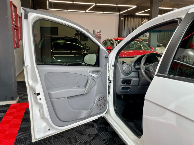 PALIO 1.0 MPI ATTRACTIVE 8V FLEX 4P MANUAL - 2014 - TEUTôNIA