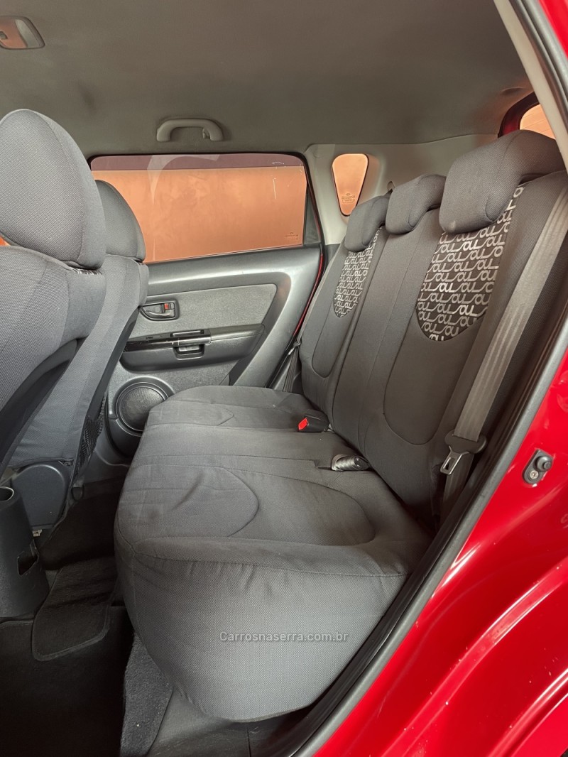 SOUL 1.6 EX 16V GASOLINA 4P MANUAL - 2010 - PAROBé