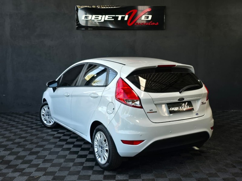 FIESTA 1.6 SE HATCH 16V FLEX 4P AUTOMÁTICO - 2014 - CAXIAS DO SUL