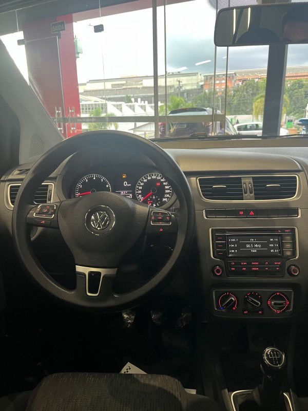 FOX 1.6 MI ITREND 8V FLEX 4P MANUAL - 2014 - CAXIAS DO SUL