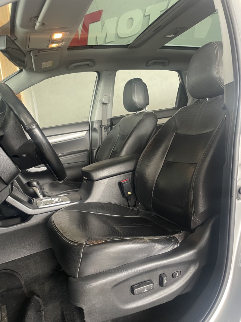 SORENTO 2.4 S.356 4X2 16V GASOLINA 4P AUTOMÁTICO - 2011 - PAROBé