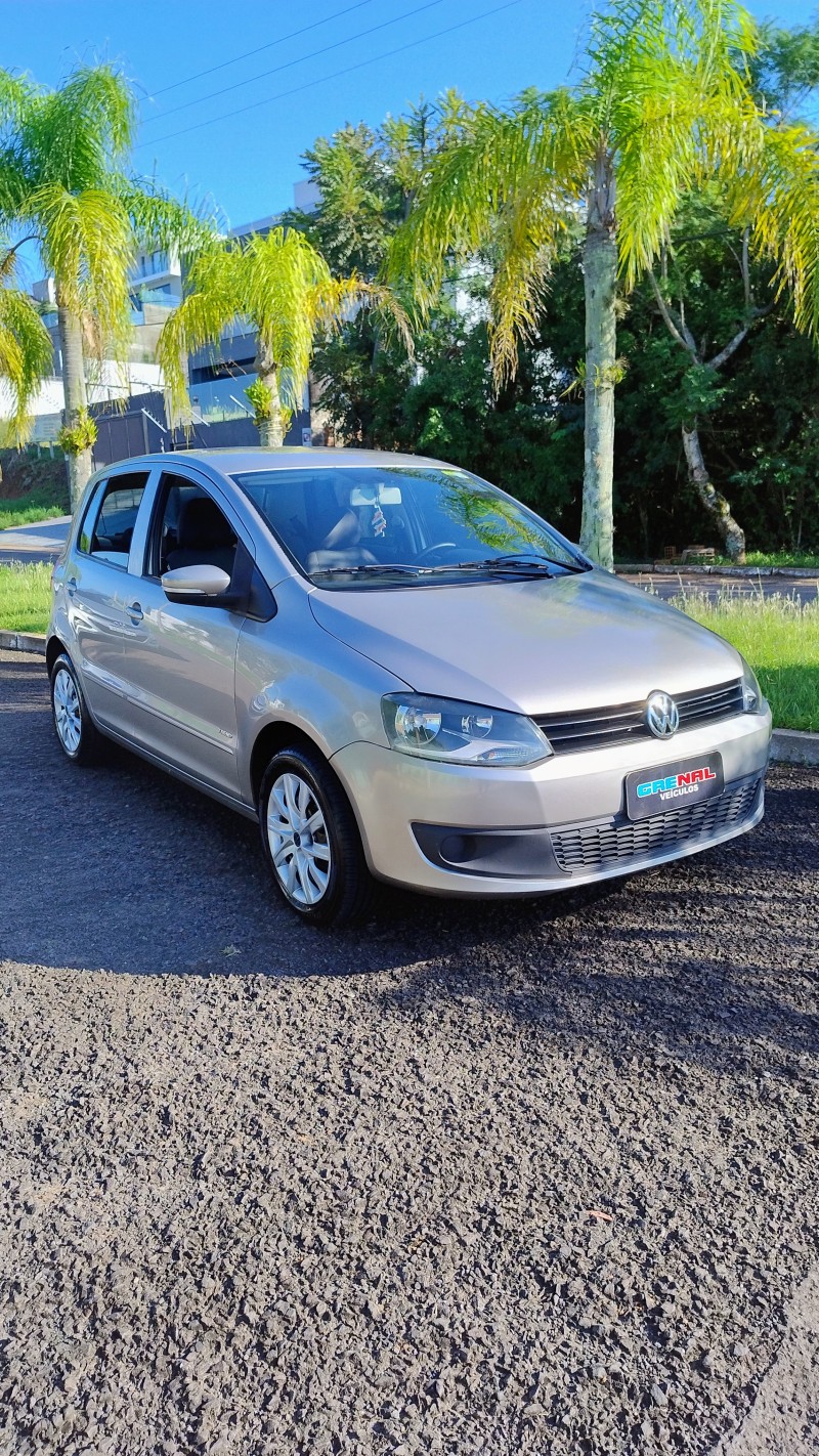 FOX 1.0 MI TRENDLINE 8V FLEX 4P MANUAL - 2011 - CAMPO BOM