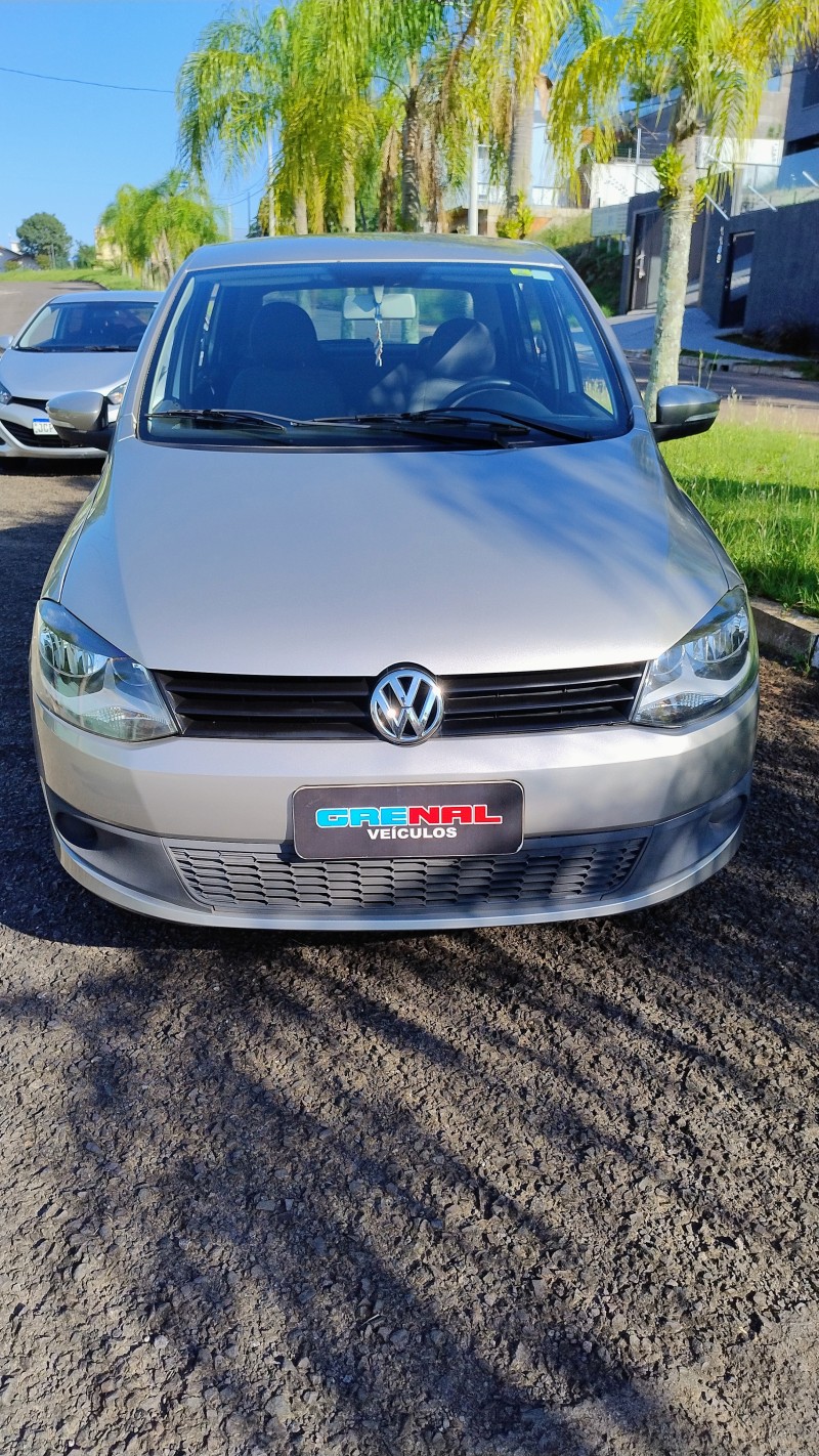 FOX 1.0 MI TRENDLINE 8V FLEX 4P MANUAL - 2011 - CAMPO BOM