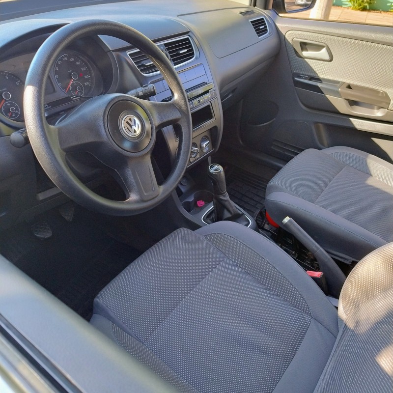 FOX 1.0 MI TRENDLINE 8V FLEX 4P MANUAL - 2011 - CAMPO BOM