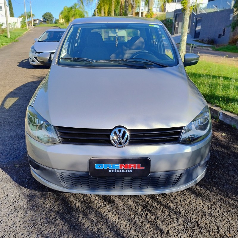 FOX 1.0 MI TRENDLINE 8V FLEX 4P MANUAL - 2011 - CAMPO BOM