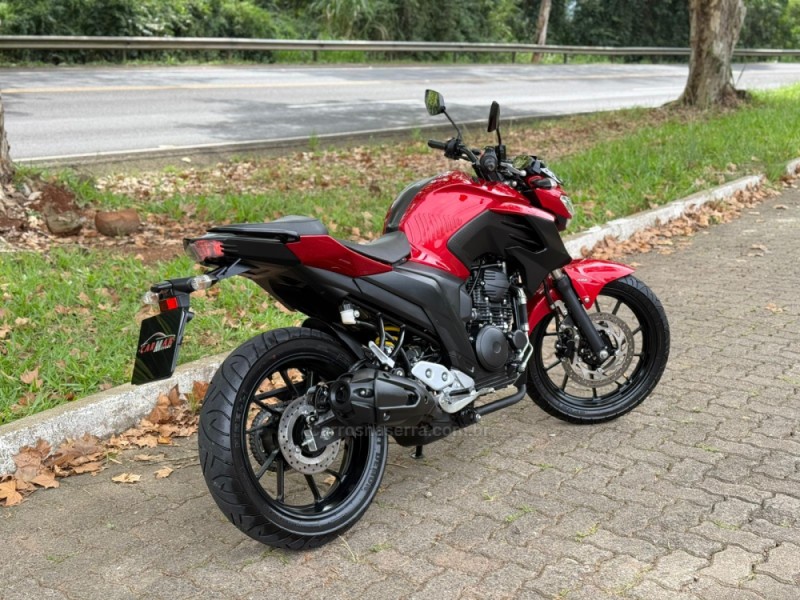 FAZER FZ25 - 2021 - DOIS IRMãOS