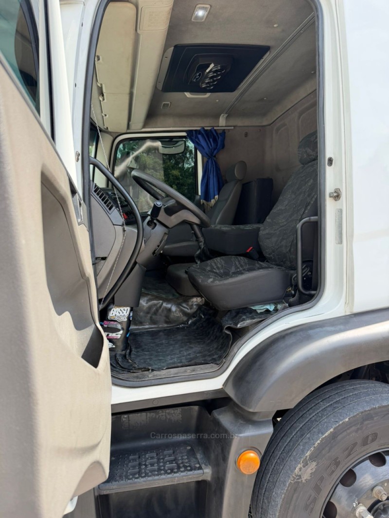 24-280 E CONSTELLATION 6X2 - 2014 - FARROUPILHA