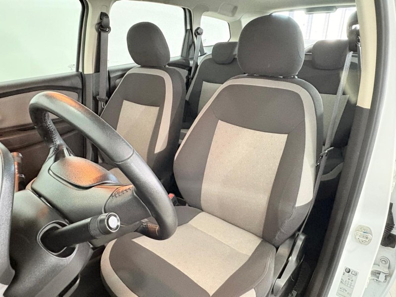 SPIN 1.8 ADVANTAGE 8V FLEX 4P AUTOMÁTICO - 2018 - FARROUPILHA