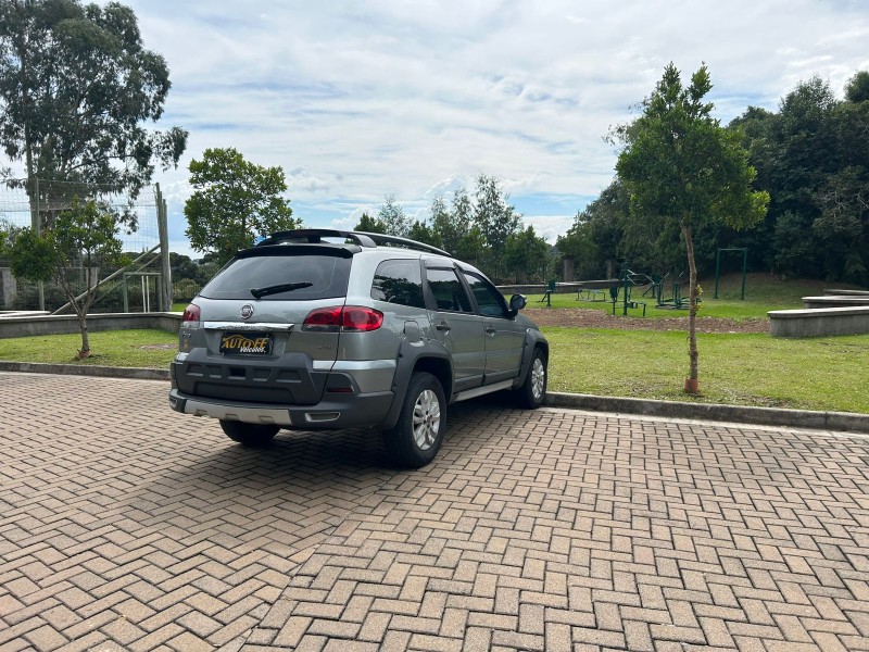 PALIO 1.8 MPI ADVENTURE WEEKEND ITALIA 16V FLEX AUTOMATIZADO - 2014 - CANELA