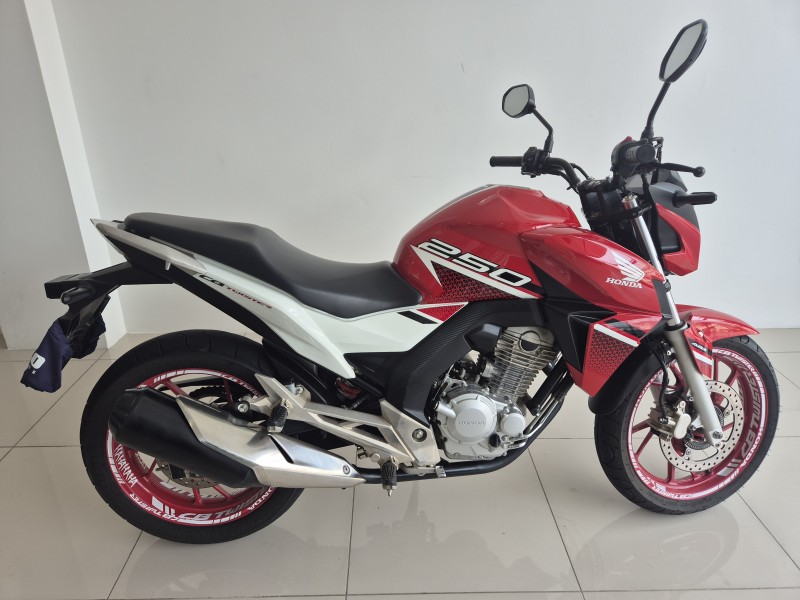 CB 250F TWISTER ABS - 2022 - BENTO GONçALVES