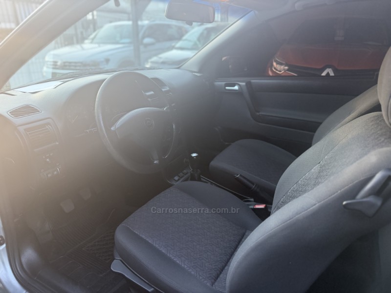 ASTRA 2.0 MPFI ADVANTAGE 8V FLEX 2P MANUAL - 2006 - CAXIAS DO SUL