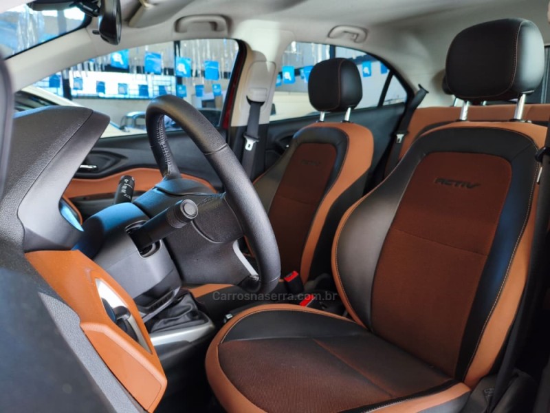 ONIX 1.4 MPFI ACTIV 8V FLEX 4P MANUAL - 2018 - NOVO HAMBURGO