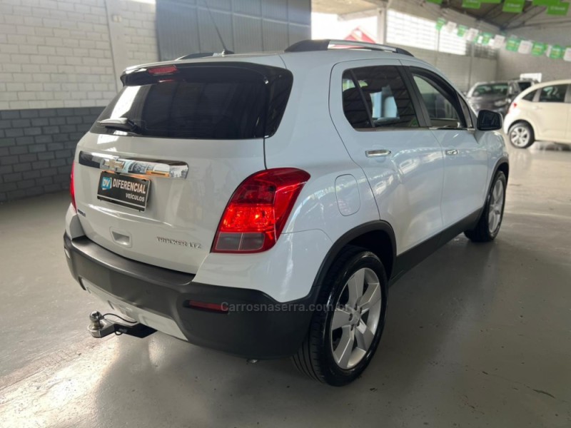TRACKER 1.8 MPFI LTZ 4X2 16V FLEX 4P AUTOMÁTICO - 2014 - CAXIAS DO SUL