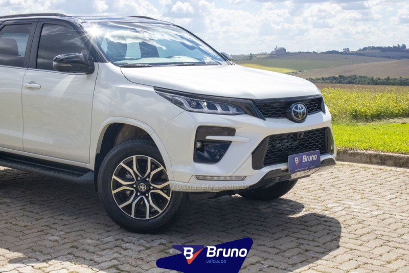 HILUX SW4 2.8 GR-S 4X4 CD 16V TURBO INTERCOOLER DIESEL 4P AUTOMÁTICO - 2022 - PALMEIRA DAS MISSõES