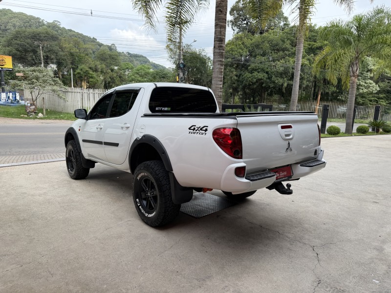 L200 TRITON 3.2 GL 4X4 CD 16V TURBO INTERCOLER DIESEL 4P MANUAL - 2017 - CAXIAS DO SUL