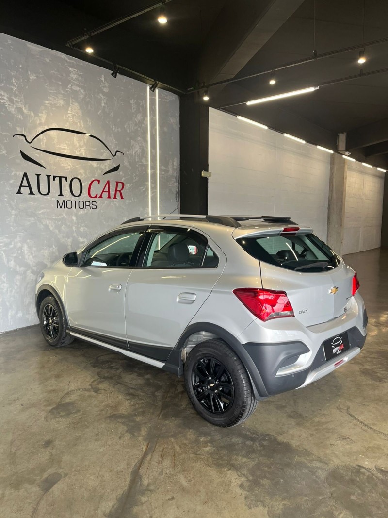 ONIX 1.4 MPFI ACTIV 8V FLEX 4P MANUAL - 2019 - CAXIAS DO SUL