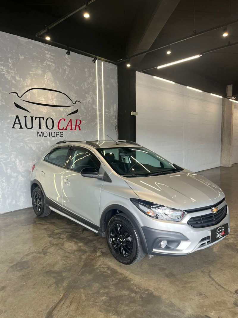 ONIX 1.4 MPFI ACTIV 8V FLEX 4P MANUAL - 2019 - CAXIAS DO SUL