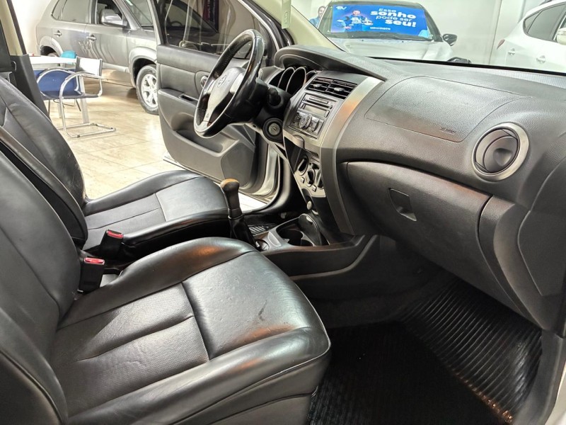 LIVINA 1.6 SL X-GEAR 16V FLEX 4P MANUAL - 2012 - CAXIAS DO SUL