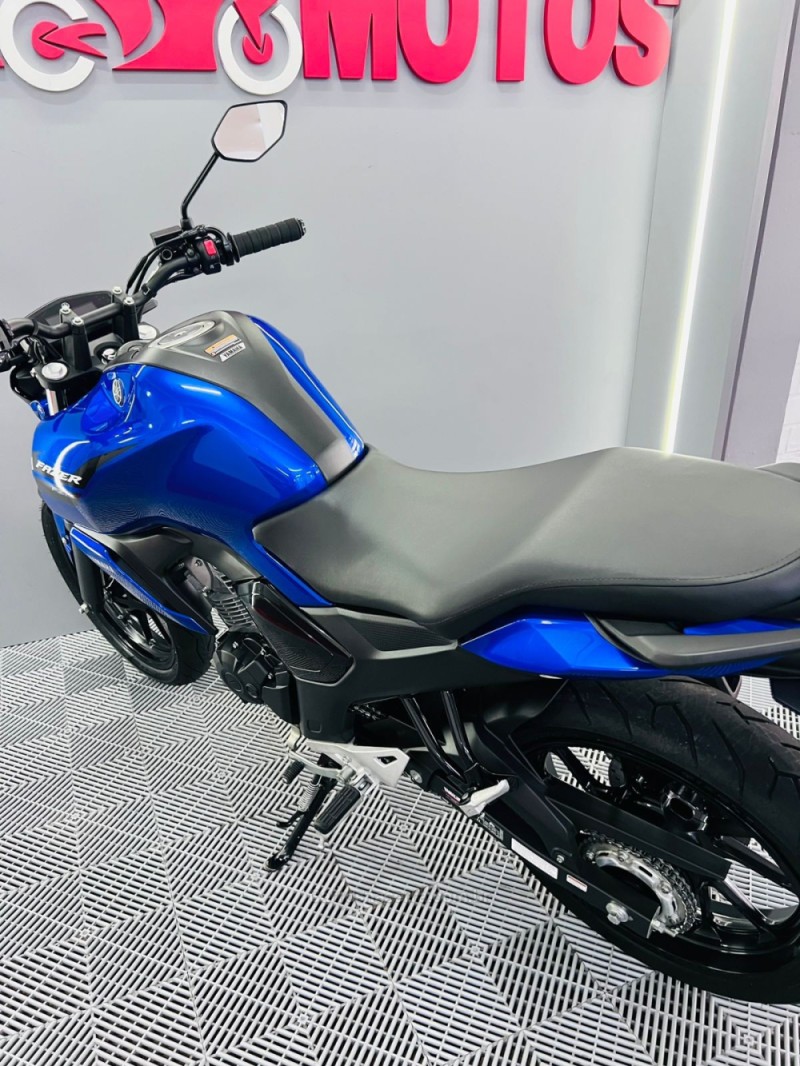 FAZER FZ15 ABS - 2024 - CAMPO BOM