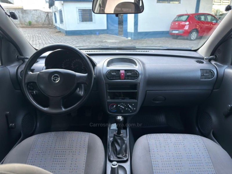 CORSA 1.4 MPFI MAXX 8V FLEX 4P MANUAL - 2011 - VACARIA